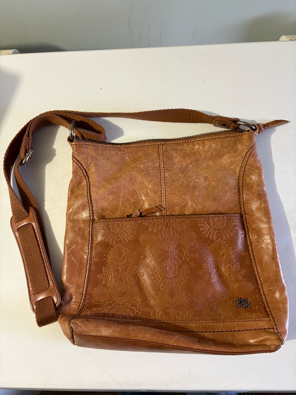 The Sak Iris Crossbody Tobacco Floral Emboss Women’s Zipper Purse